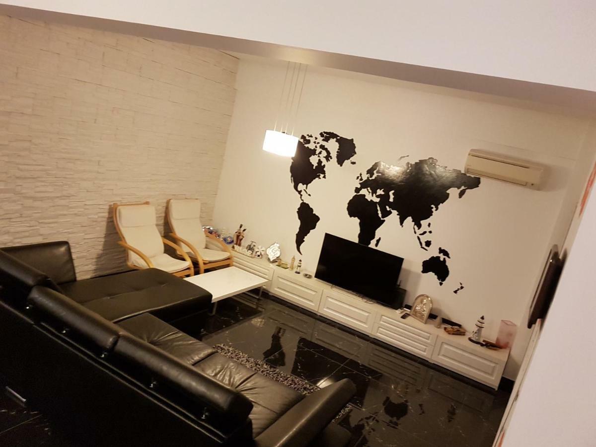 Apartament Mamaia Sat Năvodari Eksteriør bilde