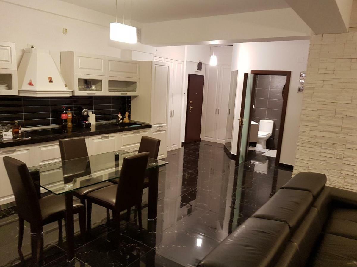 Apartament Mamaia Sat Năvodari Eksteriør bilde