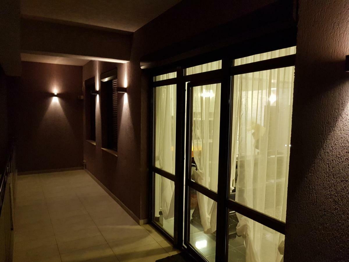 Apartament Mamaia Sat Năvodari Eksteriør bilde